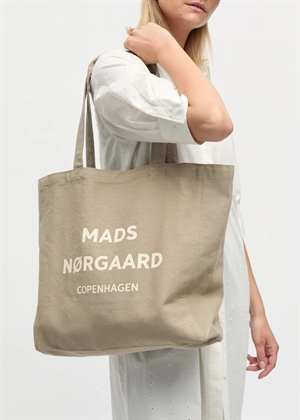 Athene shopper net Overland Trek Mads Nørgaard 